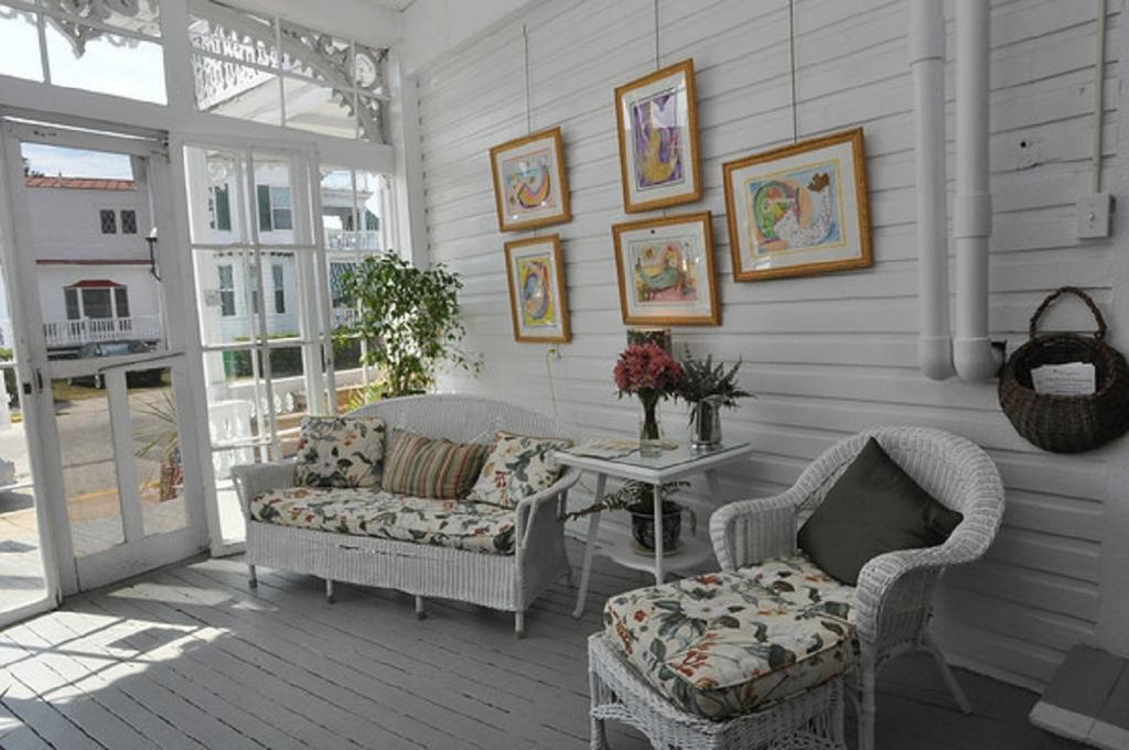The Chalfonte Hotel Cape May Exterior photo